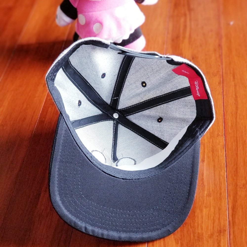 LAST ONE NWT Disney Mickey Mouse cap - Picture 3 of 7